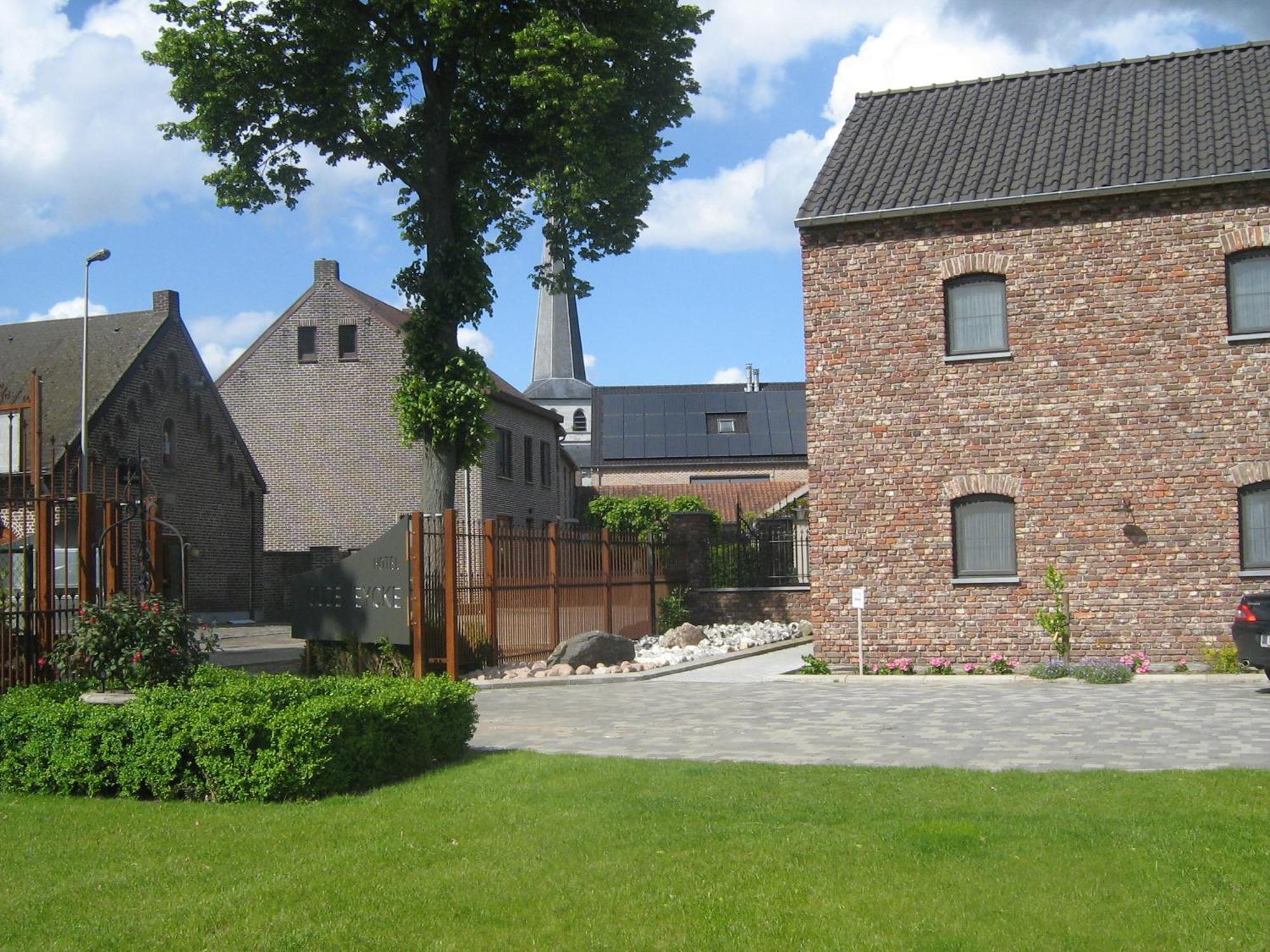 Hotel Oude Eycke Maaseik Ngoại thất bức ảnh